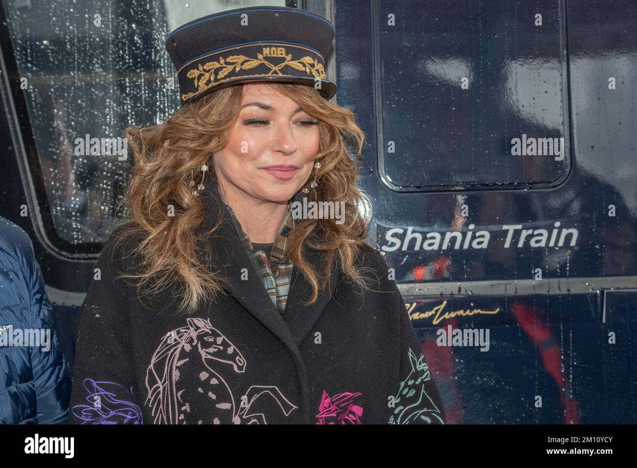 December 9, 2022, Gstaad, Canton of Bern, Switzerland: Gstaad Switzerland, 12/09/2022: TThe famous Canadian singer; Shaina Twain and who is also the godmother of the M.O.B (Montreux Oberland Bernois) baptized the second train with her nameduring The inauguration of the GoldenPass Express. (Credit Image: © Eric Dubost/Pacific Press via ZUMA Press Wire) Stock Photo