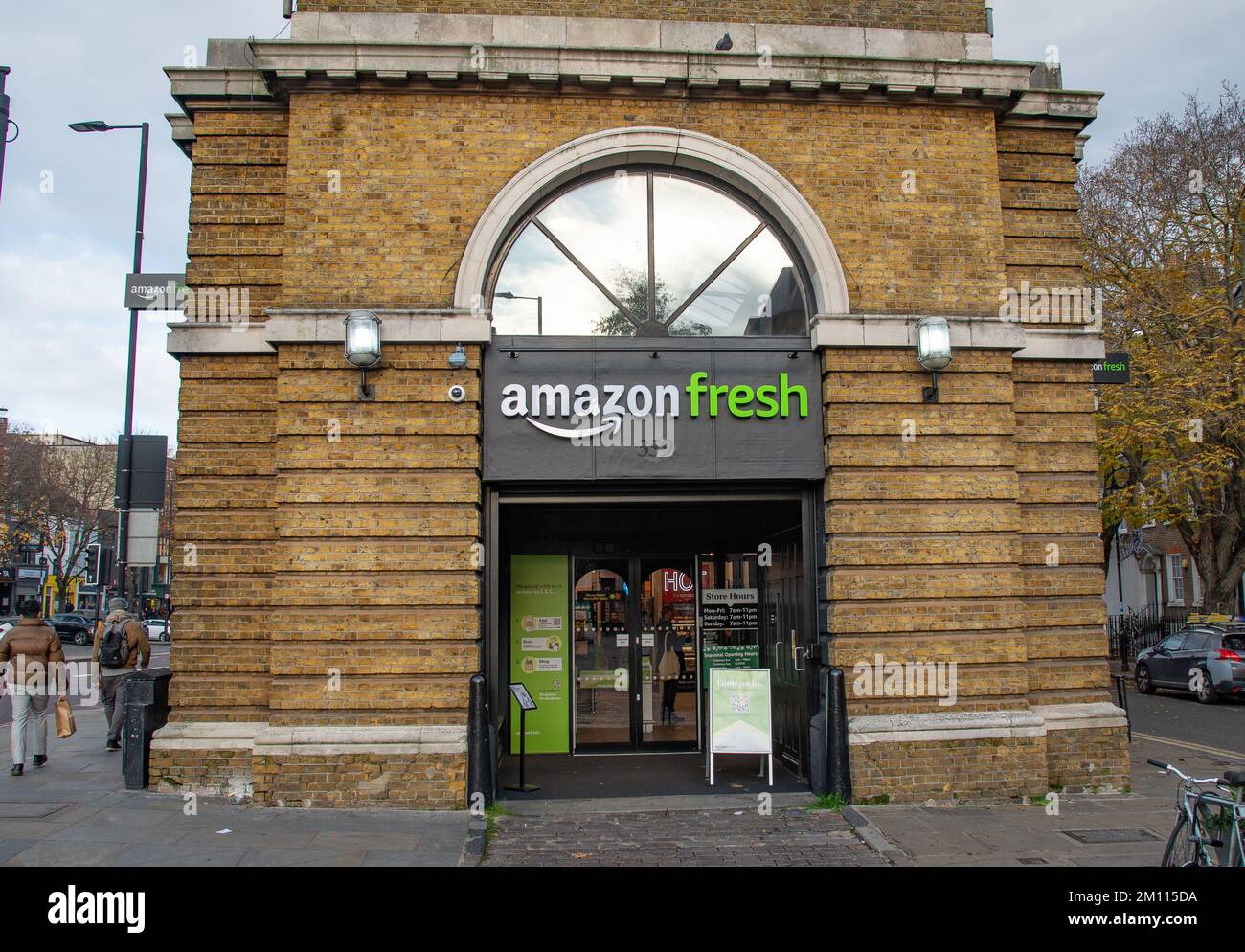An Amazon Fresh shop, Islington, London, UK Stock Photo