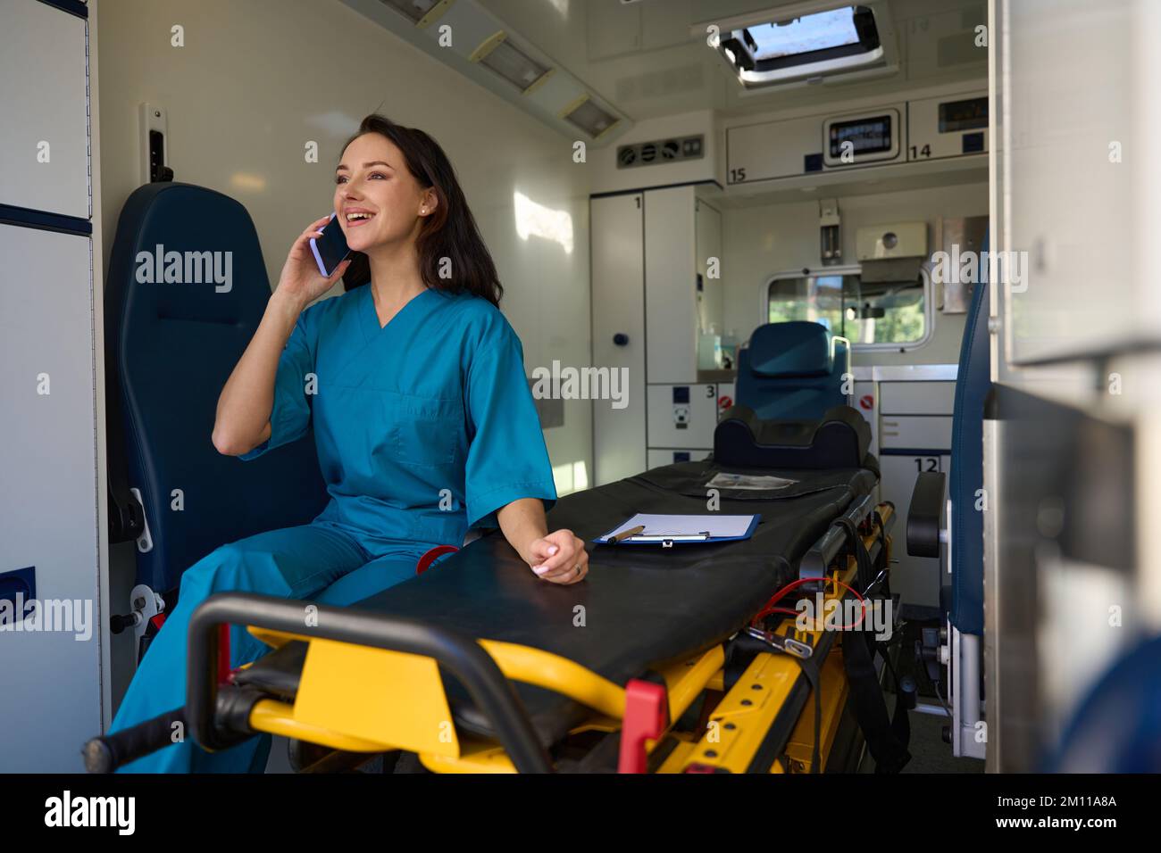 Health Rescuer Rescuer from rescue emergency hi-res stock photography and images - Alamy