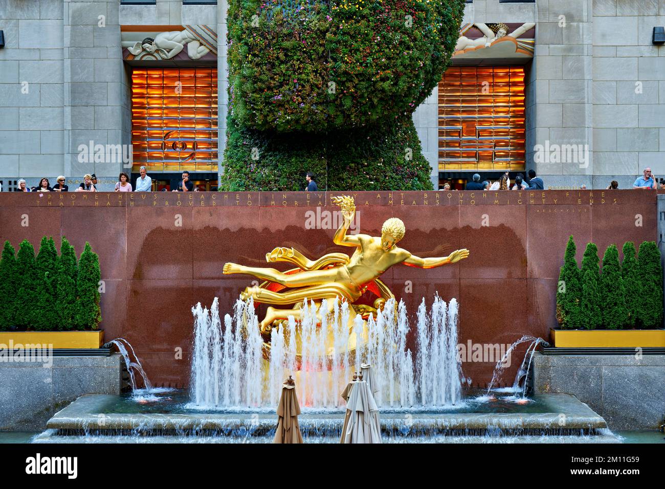 Golden prometheus statue rockefeller center hires stock photography