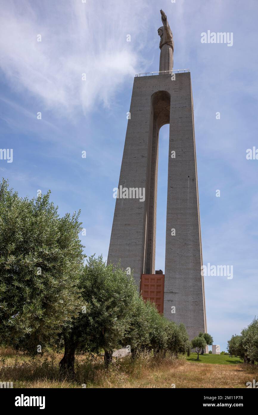 Cristo Rei Statue n Lisbon Stock Photo Alamy