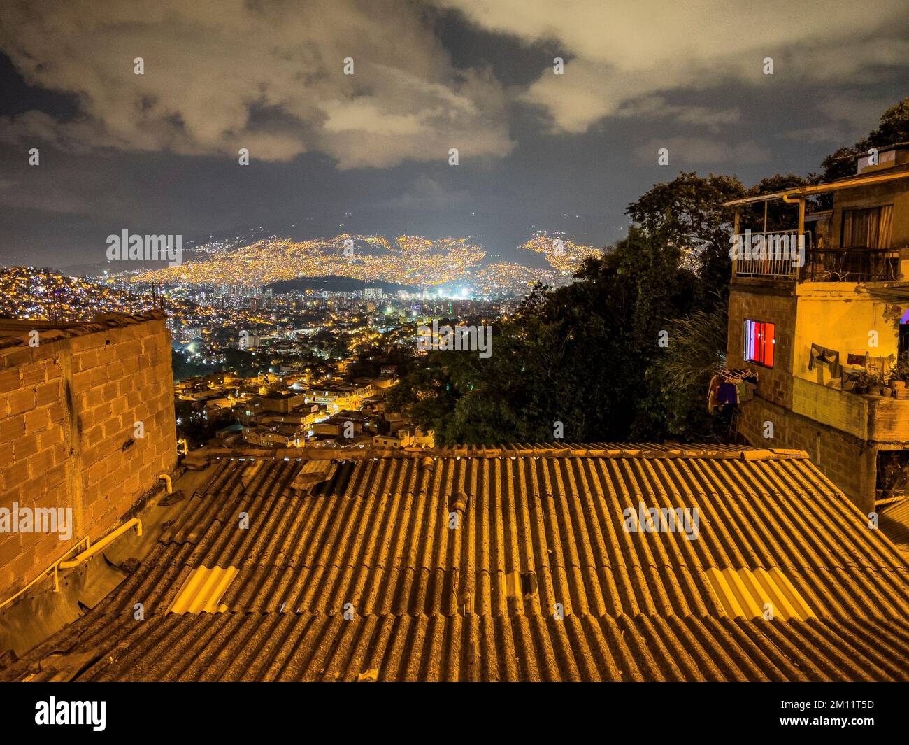 South America, Colombia, Departamento de Antioquia, Medellín, San Javier, Comuna 13, view over the notorious neighborhood Comuna 13 in the evening Stock Photo