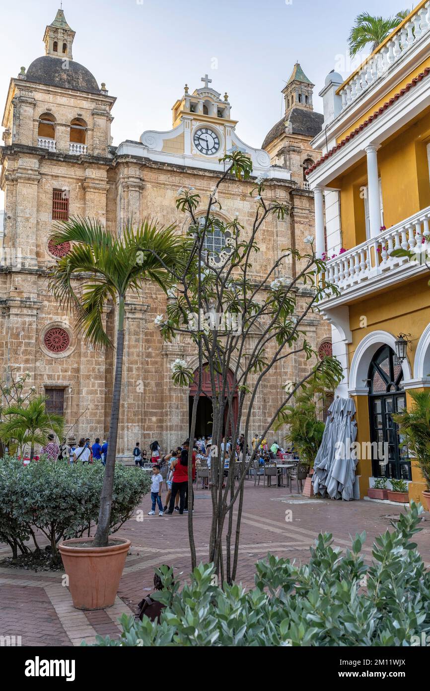 South America, Colombia, Departamento de Bolívar, Cartagena de Indias, Ciudad Amurallada, View of the Santuario San Pedro Claver Stock Photo