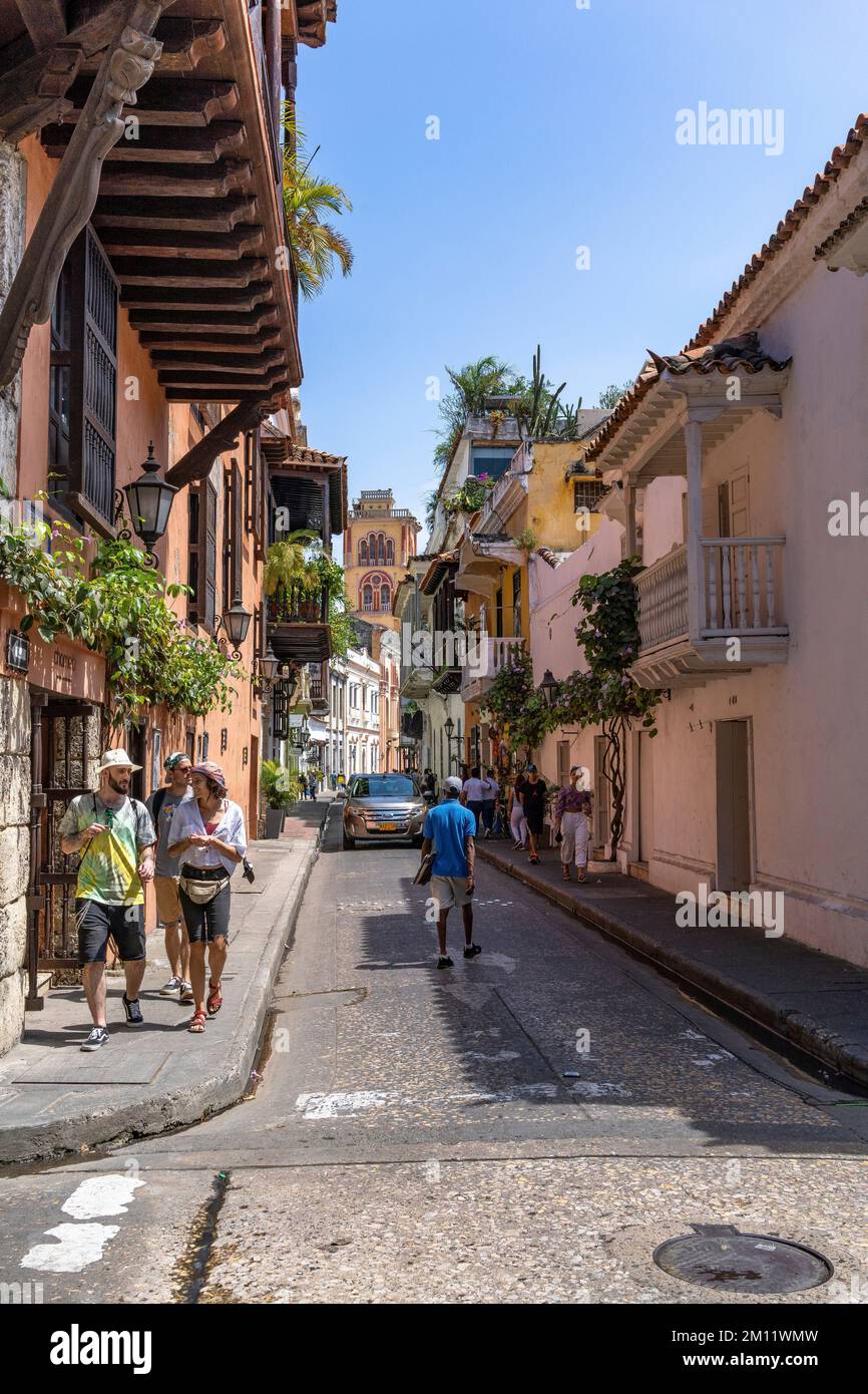 South America, Colombia, Departamento de Bolívar, Cartagena de Indias, Ciudad Amurallada, street scene in the historic old town of Cartagena Stock Photo