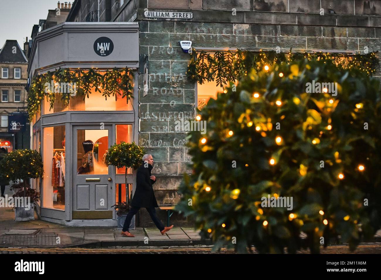 Edinburgh Scotland, UK 09 December 2022. Shops with Christmas
