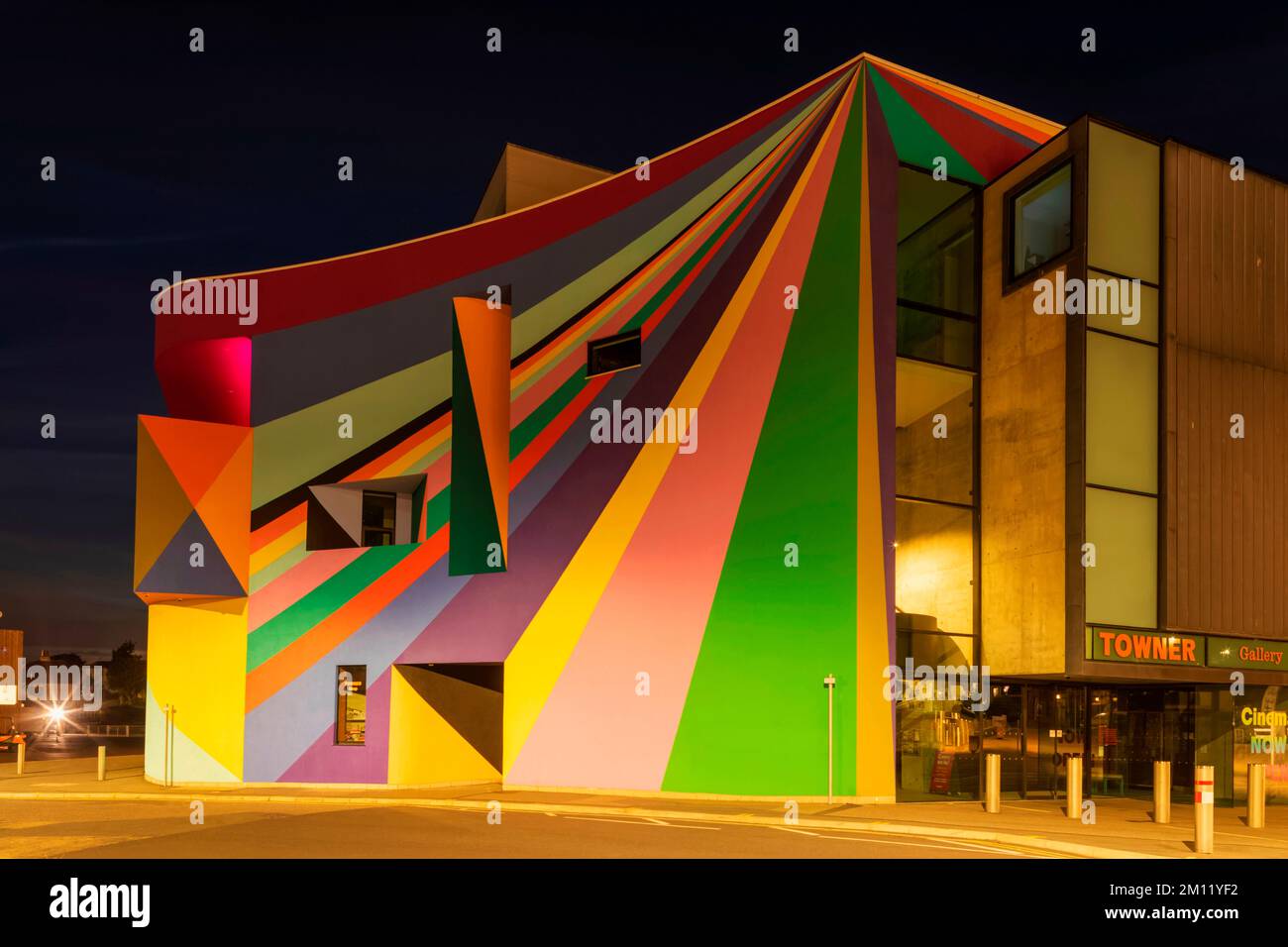 England, East Sussex, Eastbourne, Towner Art Gallery with Artwork by Abstract Artist Lothar Gotz at Night Stock Photo