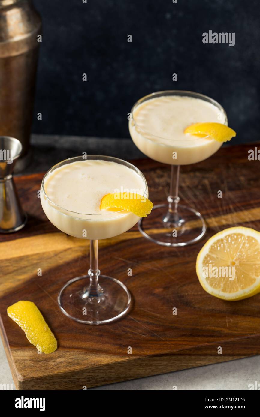 Boozy Refreshing Advocaat Canary Flip Cocktail with Lemon Stock Photo Alamy