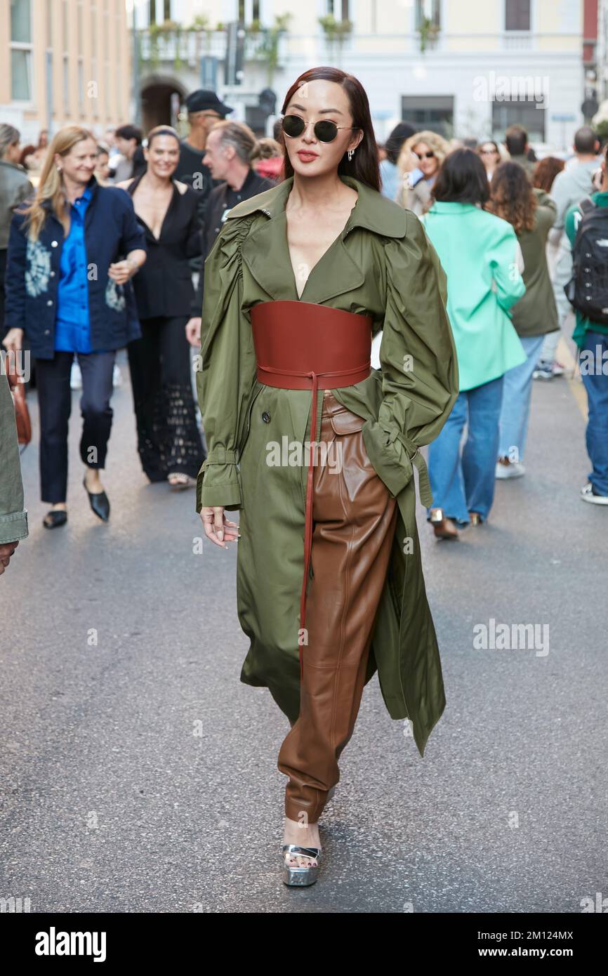 Green trench coat hi-res stock photography and images - Alamy