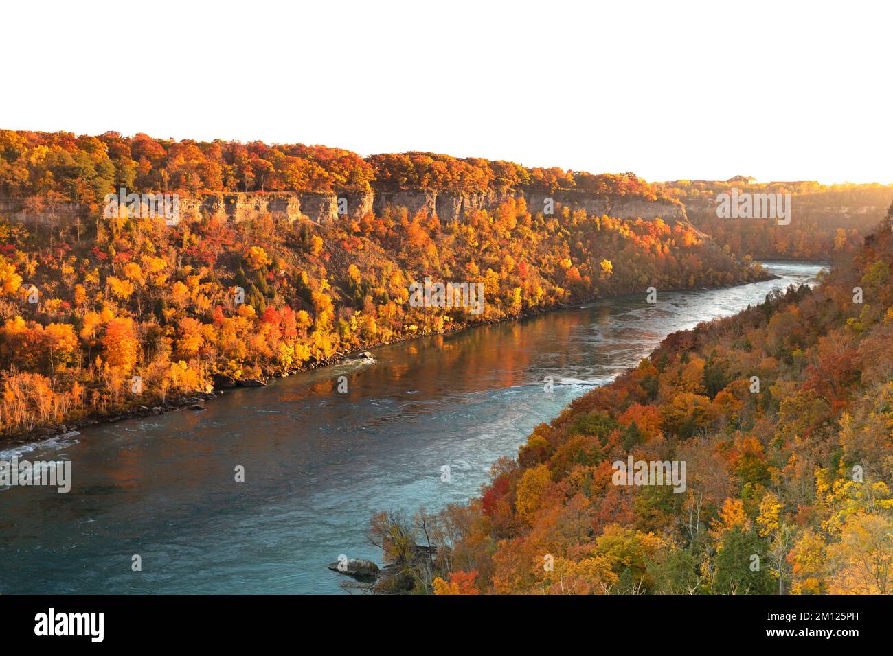 Canada, Ontario, Niagara Falls, The Niagara Gorge with the Niagara River in Autumn with full fall colors Stock Photo