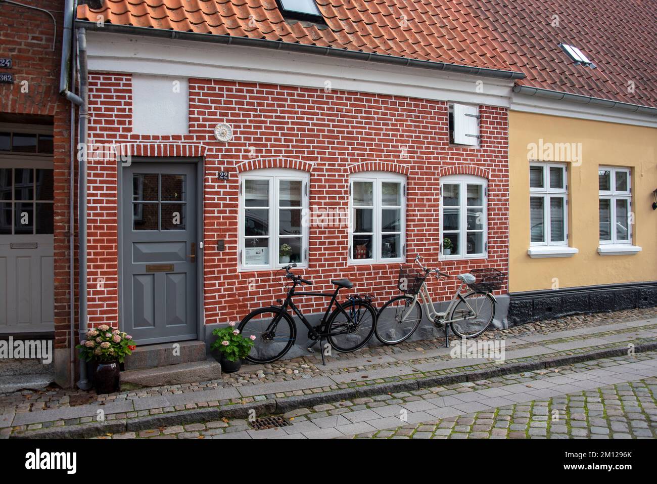 Historic alley in Ribbe, the oldest town in Denmark Stock Photo Alamy