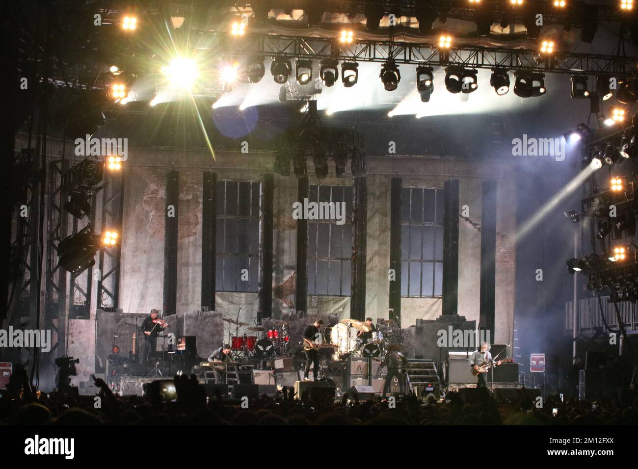 Boston Calling - Mumford and Sons in concert Stock Photo - Alamy