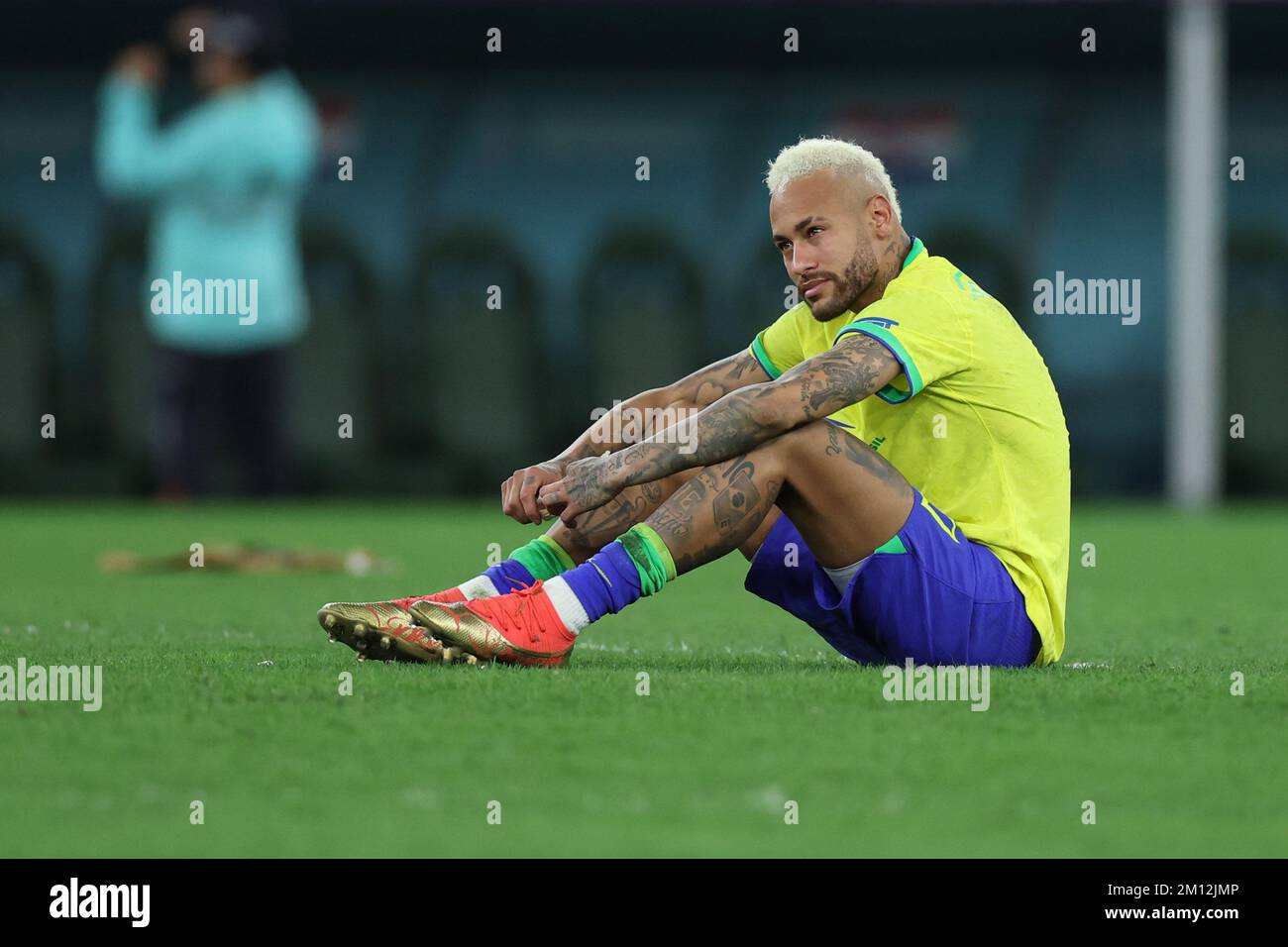 Doha, Qatar. 09th Dec, 2022. Neymar Brazil player cries during a match against Croatia valid for the quarterfinals of the FIFA World Cup in Qatar at Education City Stadium in Doha, Qatar. December 9, 2022 Photo:William Volcov Credit: Brazil Photo Press/Alamy Live News Stock Photo