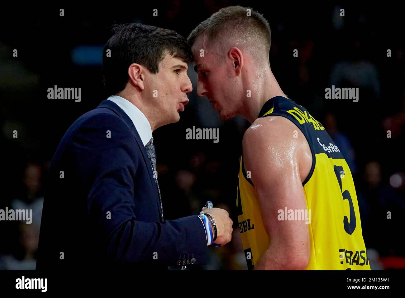 2022/23 DBB BBL FC Bayern München vs EWE Baskets Oldenburg. CALLES Pedro (EWE Baskets