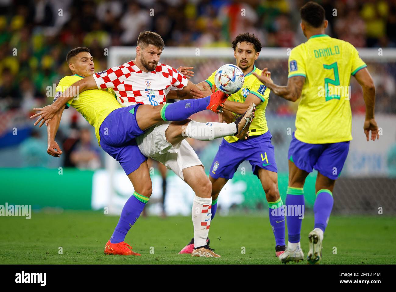 Doha, Catar. 09th Dec, 2022. THIAGO SILVA of Brazil and PETKOVIC Bruno of Croatia and MARQUINHOS and CASEMIRO of Brazil during the match between Croatia x Brazil, valid for the quarterfinals of the World Cup, held at the Education City Stadium in Doha, Qatar. Credit: Rodolfo Buhrer/La Imagem/FotoArena/Alamy Live News Stock Photo