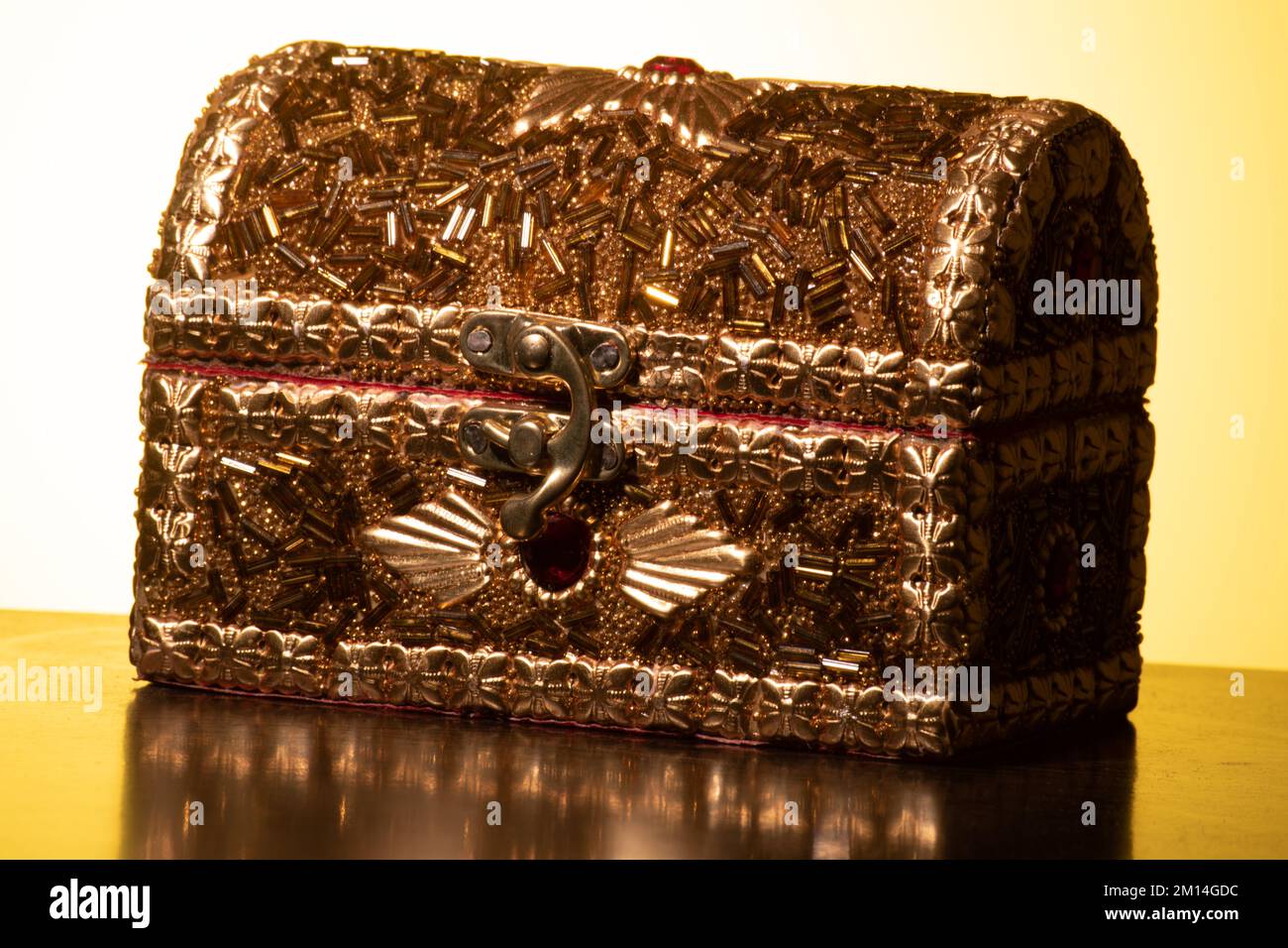 Vintage indian jewellery hi-res stock photography and images - Alamy