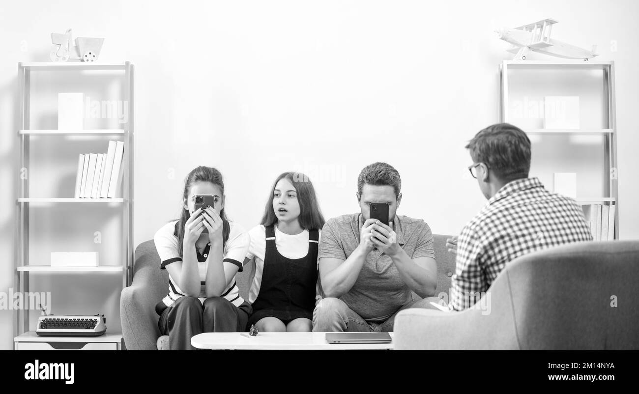 Family therapy session Black and White Stock Photos & Images - Alamy