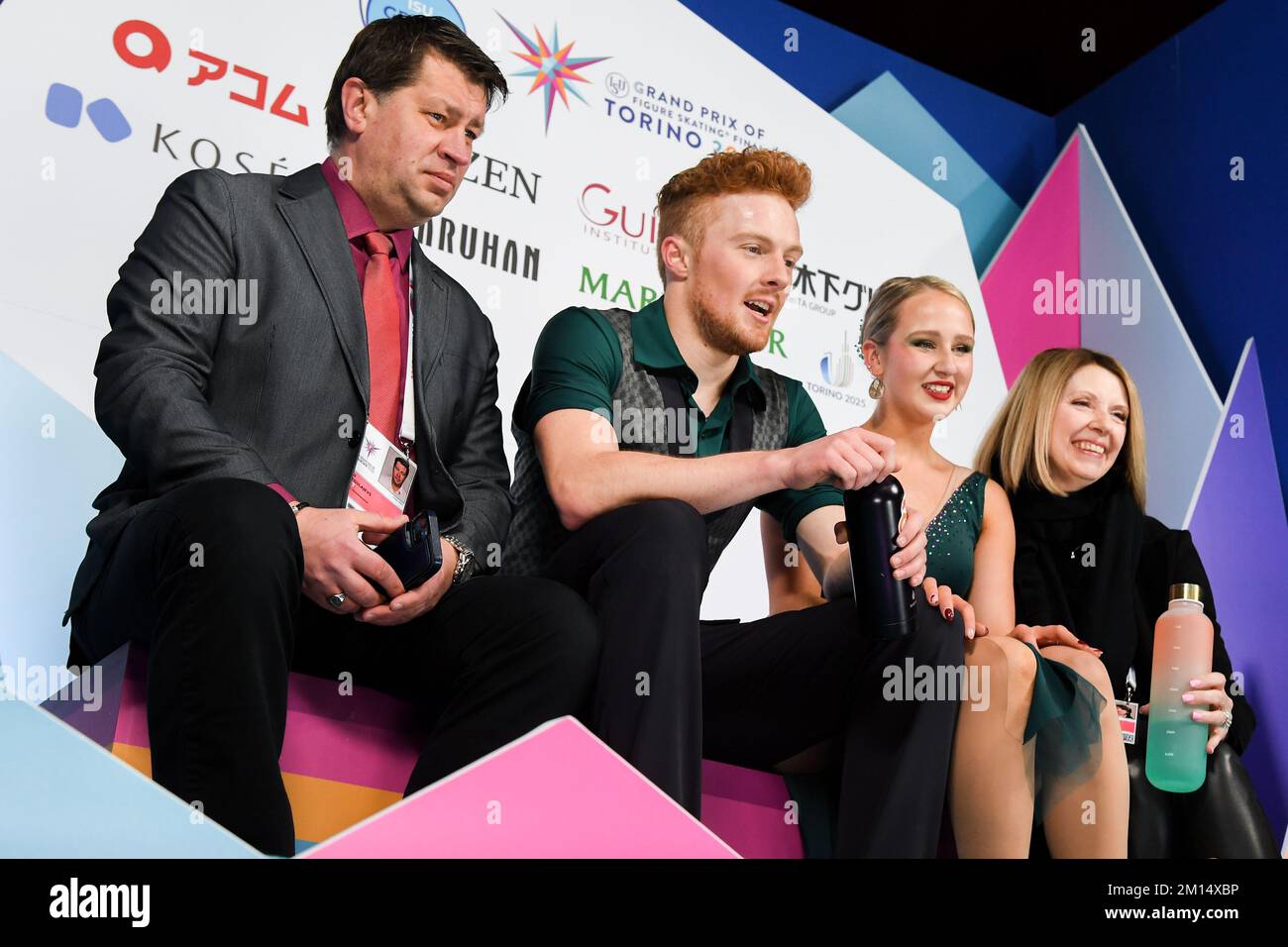 Nadiia BASHYNSKA & Peter BEAUMONT (CAN), at Kiss & Cry, during Junior