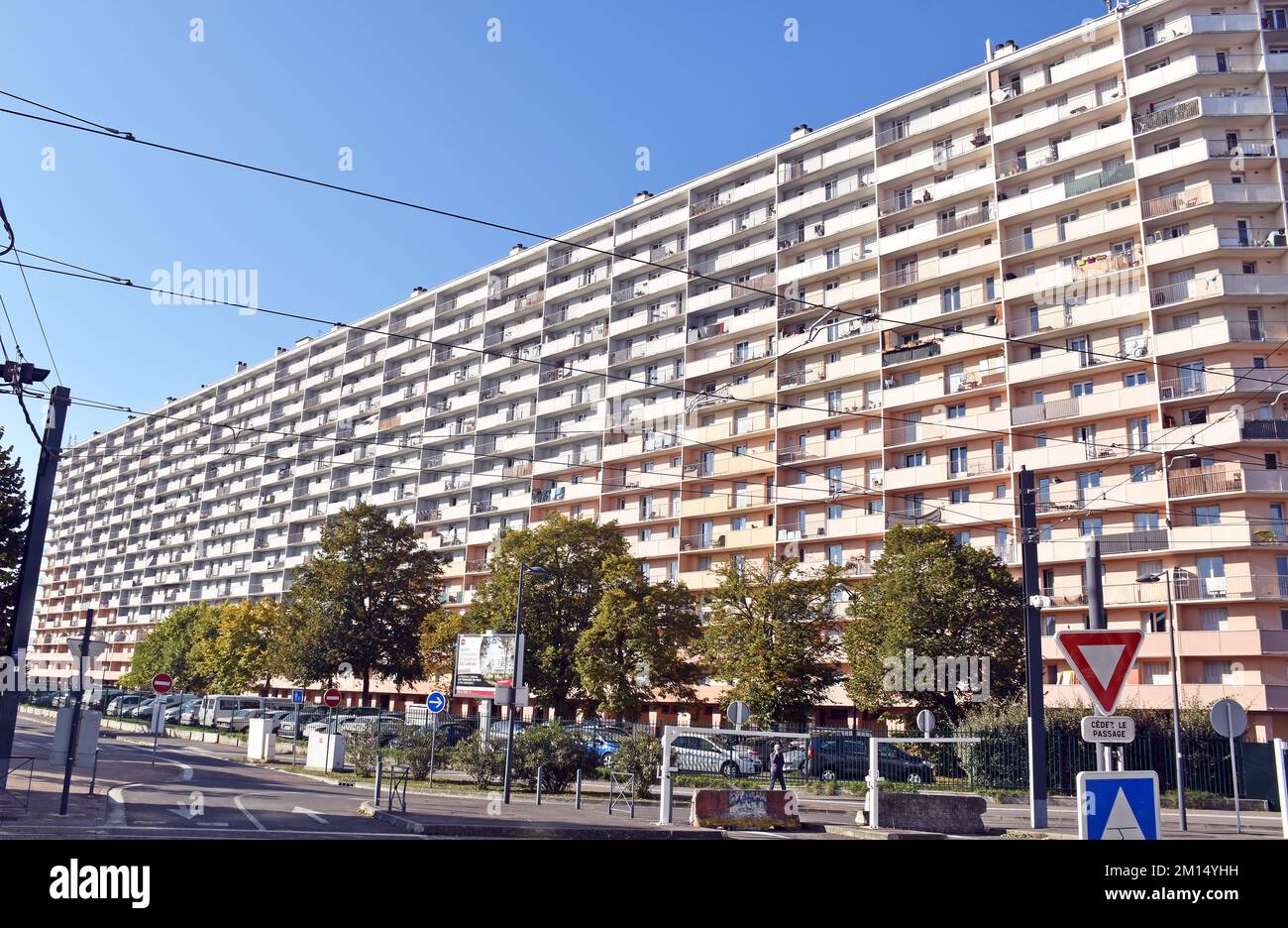 Sixteen storey and 240 metre long Municipal apartment building, facing rue Émile Lame in the Arènes quarter of Toulouse, France. Stock Photo