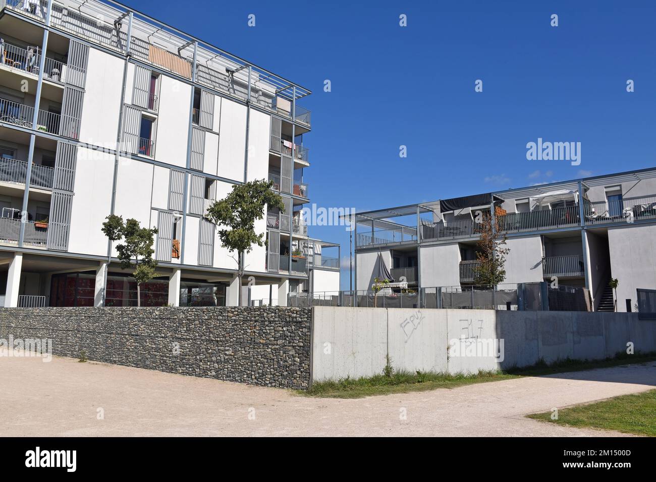 Attractive, airy, three and six-storey, apartment buildings, overlooking former farmland, Parc, ZAC Andromède, Blagnac, Toulouse, France, Stock Photo