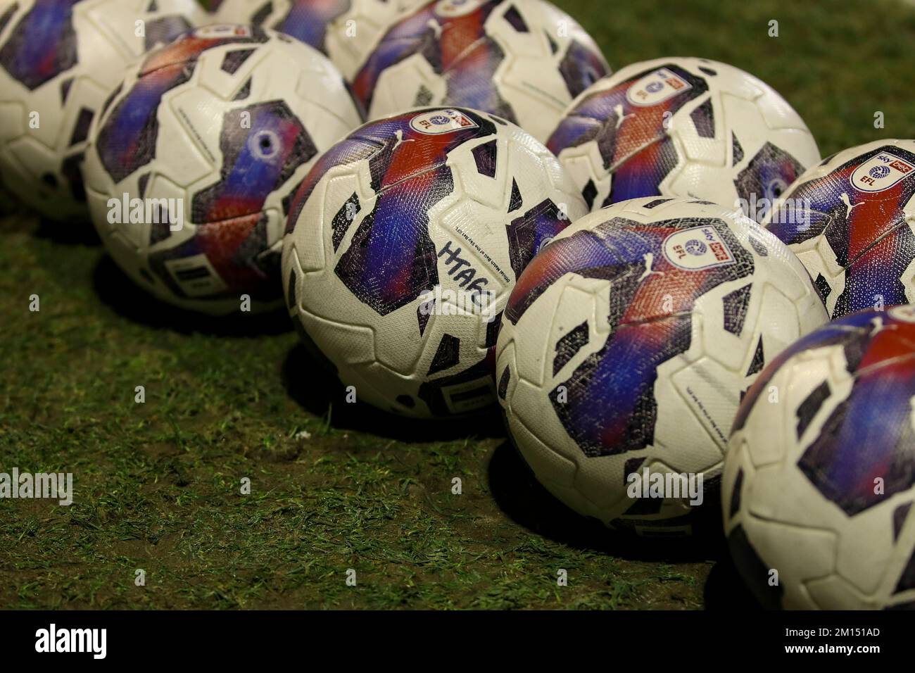 Match balls during the Sky Bet League 2 match between Crawley Town and Hartlepool United at Broadfield Stadium, Crawley on Friday 9th December 2022. (Credit: Tom West | MI News) Credit: MI News & Sport /Alamy Live News Stock Photo