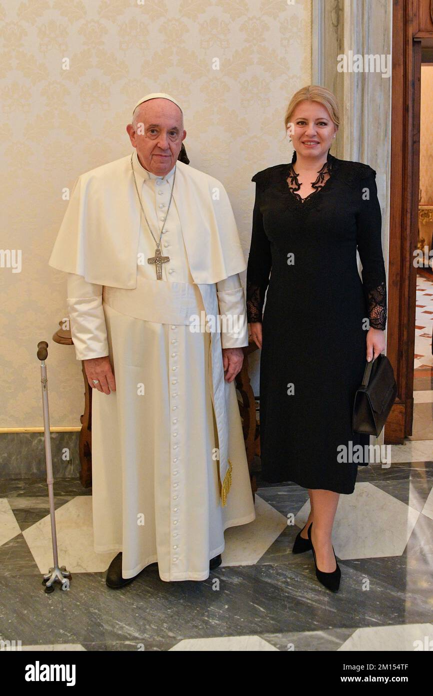 Vatican. 10th Dec, 2022. ITALY-VATICAN-REL DECEMBER 10, 2022 Pope Francis receives in private audience at the Vatican H.E. Mrs. Zuzana Caputova, President of the Slovak Republic H.E. Mrs. Zuzana Caputova, President of the Slovak RepublicITALIA-VATICANO-REL 10 DICEMBRE 2022 Papa Francesco riceve in udienza privata in Vaticano S.E. La Signora Zuzana Caputova, Presidente della Repubblica Slovacca S.E. La Signora Zuzana Caputova, Presidente della Repubblica Slovacca Photograph by Vatican Mediia/Catholic Press Photo RESTRICTED TO EDITORIAL USE - NO MARKETING - NO ADVERTISING CAMPAIGNS. Credit: Inde Stock Photo