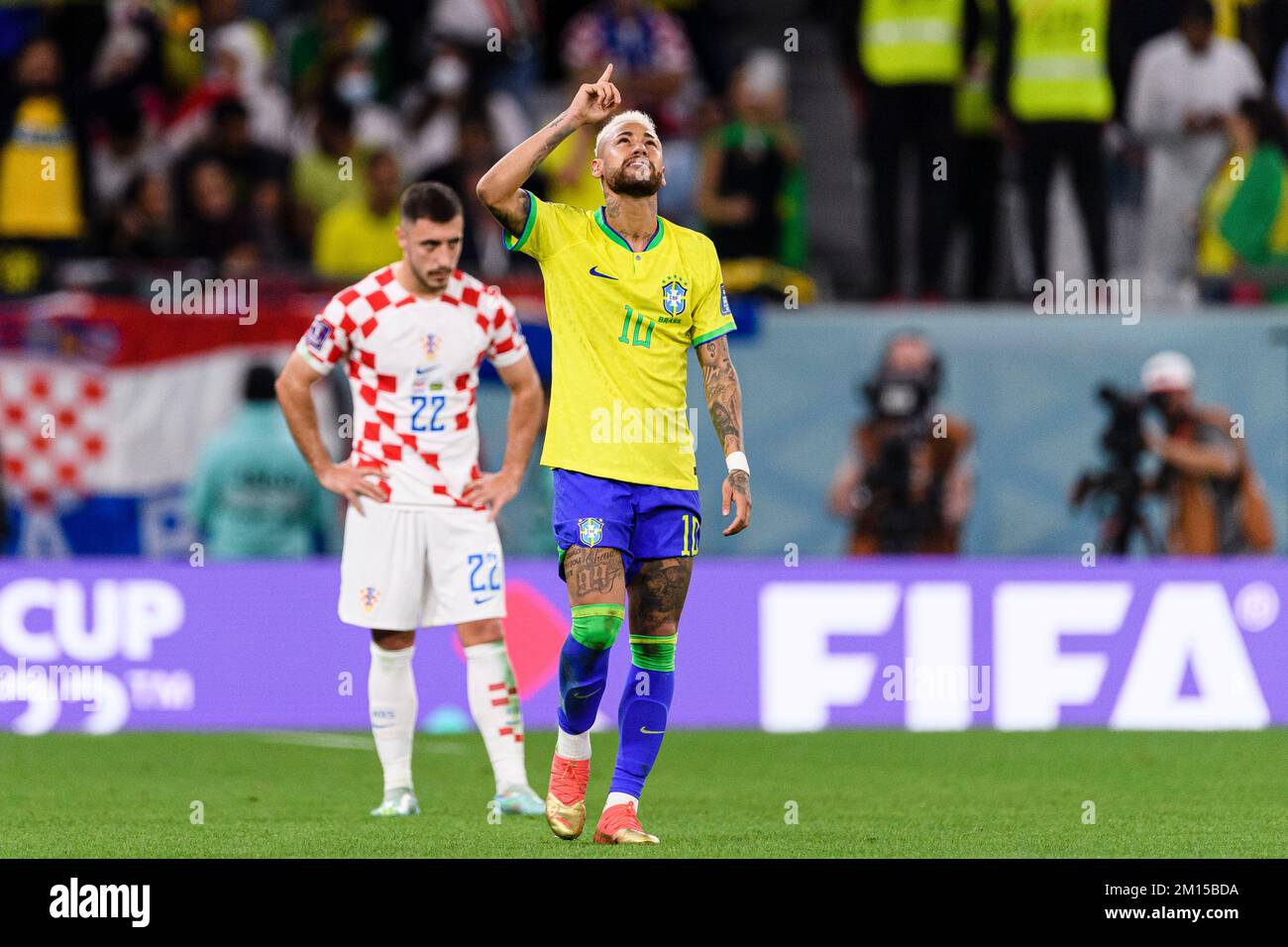Doha, Qatar. 09th Dec, 2022. Education City Stadium Neymar of Brazil celebrates after scoring a goal (0-1) during the match between Croatia and Brazil, valid for the quarterfinals of the World Cup, held at the Education City Stadium in Doha, Qatar. (Marcio Machado/SPP) Credit: SPP Sport Press Photo. /Alamy Live News Stock Photo