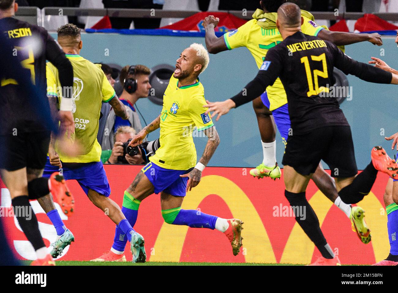 Doha, Qatar. 09th Dec, 2022. Education City Stadium Neymar of Brazil celebrates after scoring a goal (0-1) during the match between Croatia and Brazil, valid for the quarterfinals of the World Cup, held at the Education City Stadium in Doha, Qatar. (Marcio Machado/SPP) Credit: SPP Sport Press Photo. /Alamy Live News Stock Photo