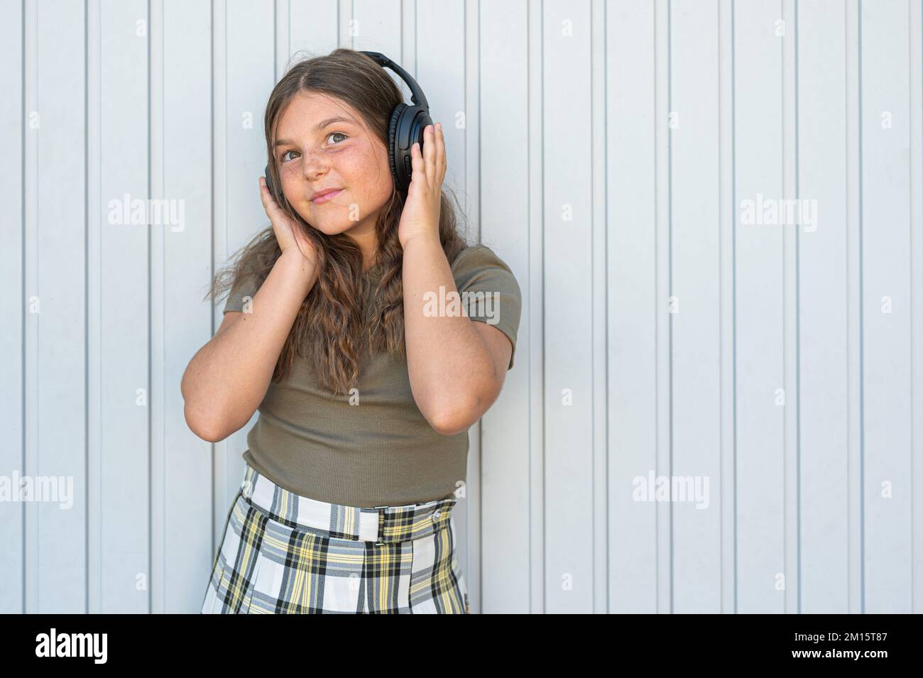 Glad preteen girl in hi-res stock photography and images - Alamy
