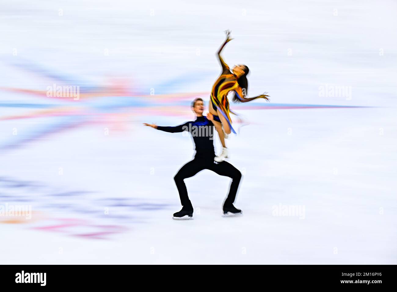 Turin, Italy. 10th Dec, 2022. US Madison Chock and Evan Bates compete in the Ice Dance Rhythm Dance at the ISU Grand Prix of Figure Skating Final 2022 in Turin, Italy, Saturday 10 December 2022. BELGA PHOTO JASPER JACOBS Credit: Belga News Agency/Alamy Live News Stock Photo