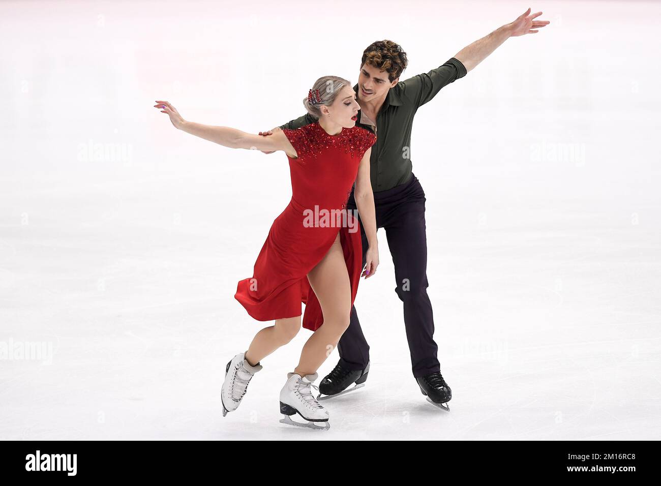 Turin, Italy. 10 December 2022. Piper Gilles, Paul Poirier of Canada compete in the Ice Dance Free Dance during day three of the ISU Grand Prix of Figure Skating Final. Credit: Nicolò Campo/Alamy Live News Stock Photo