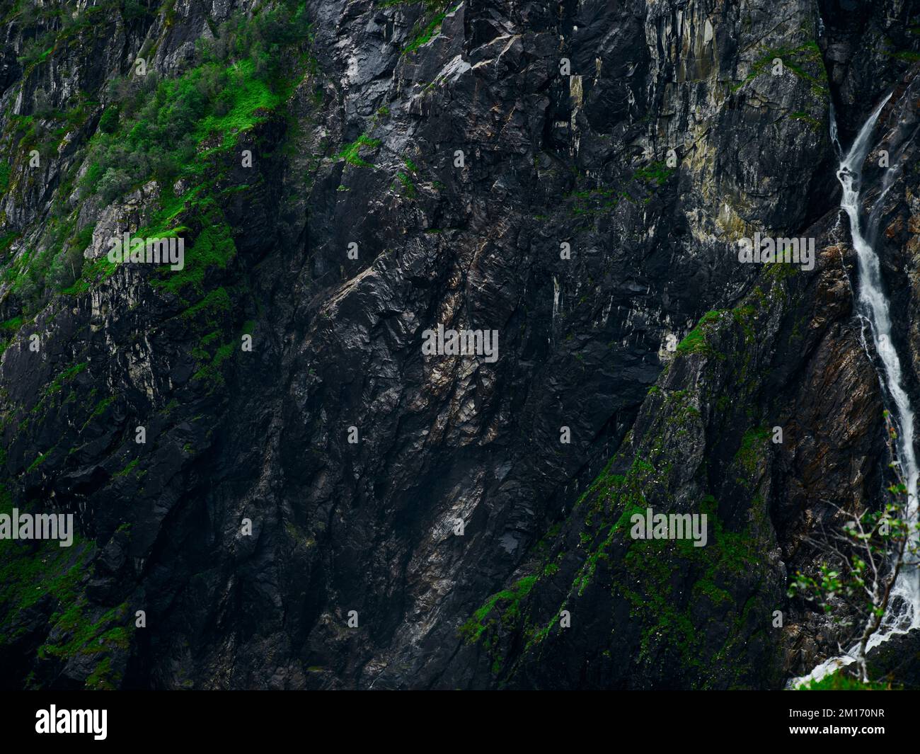 Water running down a mountain hi-res stock photography and images - Alamy