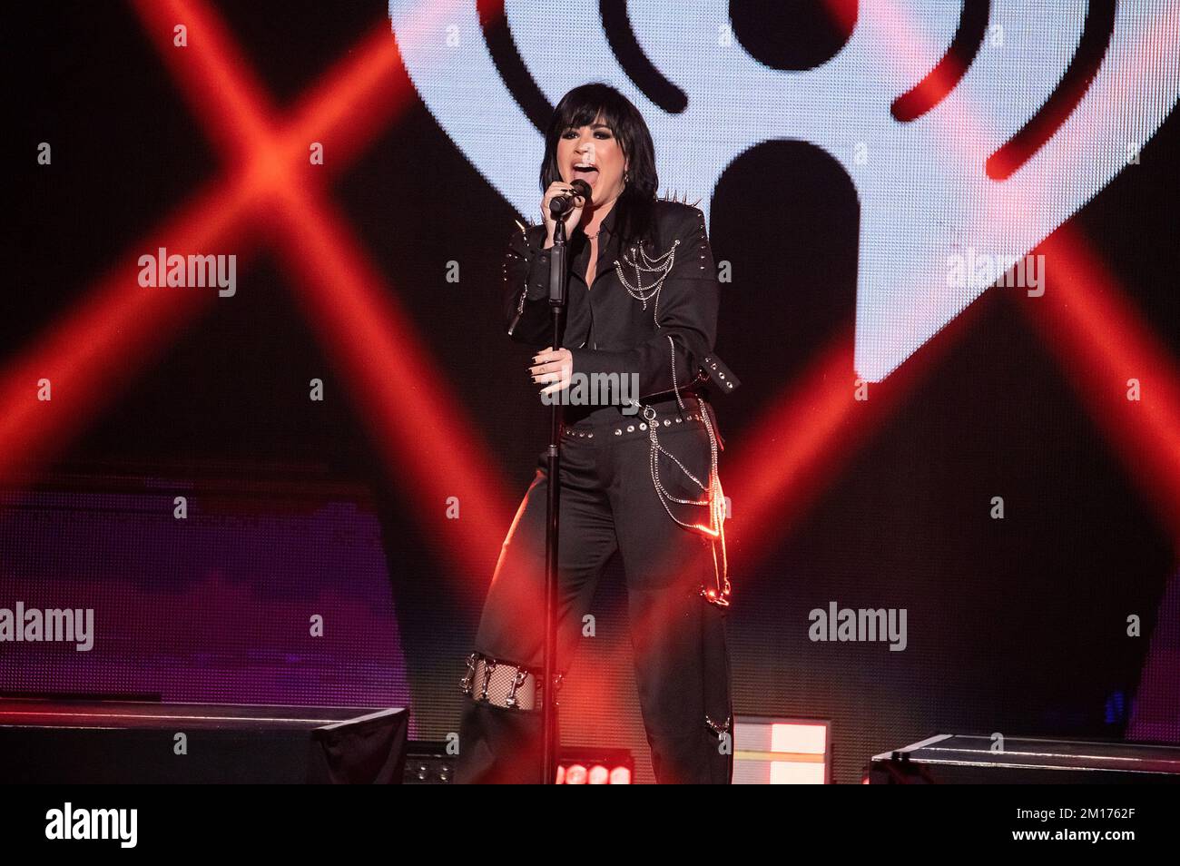 New York, USA. 09th Dec, 2022. Demi Lovato performs onstage at the iHeartRadio Z100's Jingle Ball 2022 Presented by Capital One at Madison Square Garden on December 9, 2022 in New York, New York. Photo: Jeremy Smith/imageSPACE Credit: Imagespace/Alamy Live News Stock Photo