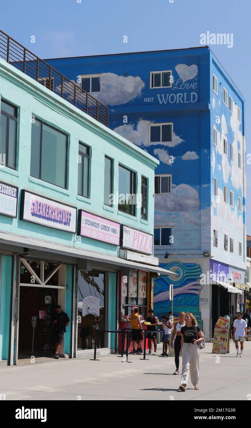 Restaurant on the Venice Beach boardwalk next to the Van Goghinspired
