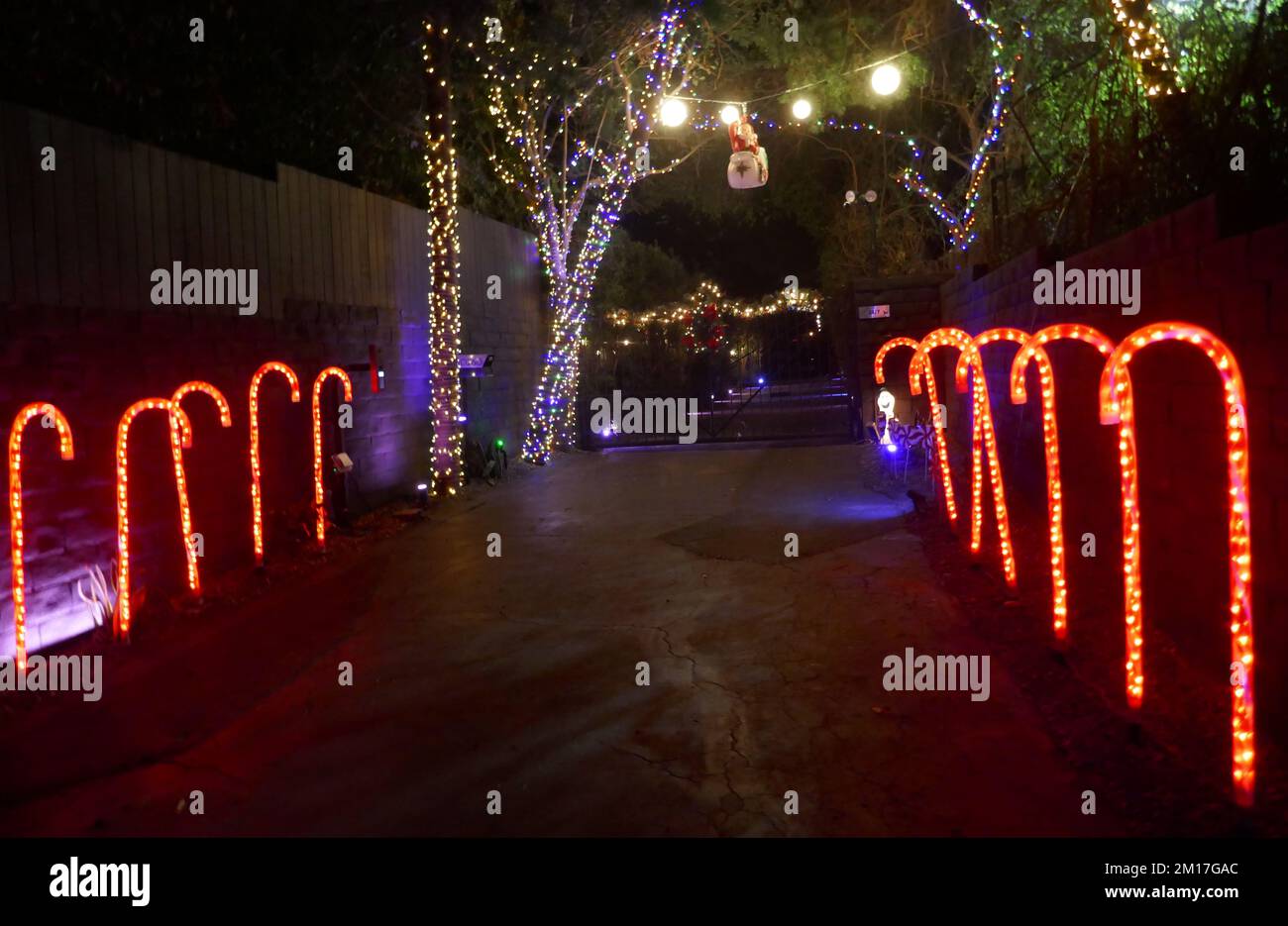 Toluca Lake, California, USA 8th December 2022 Christmas Lights Display