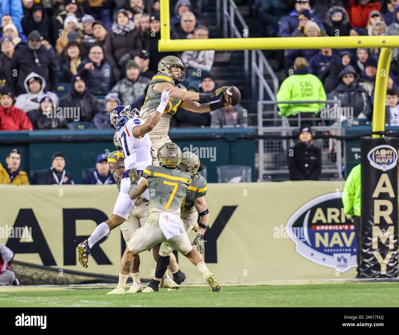 Andre Carter II Discusses the Army vs. Navy Rivalry - Stadium