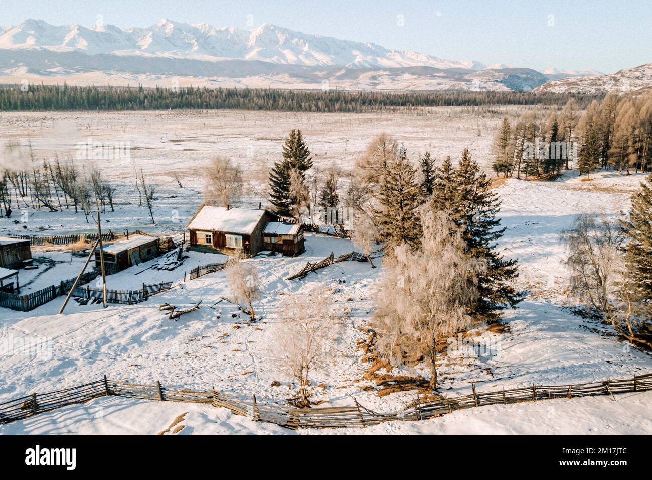 Siberian village hi-res stock photography and images - Alamy