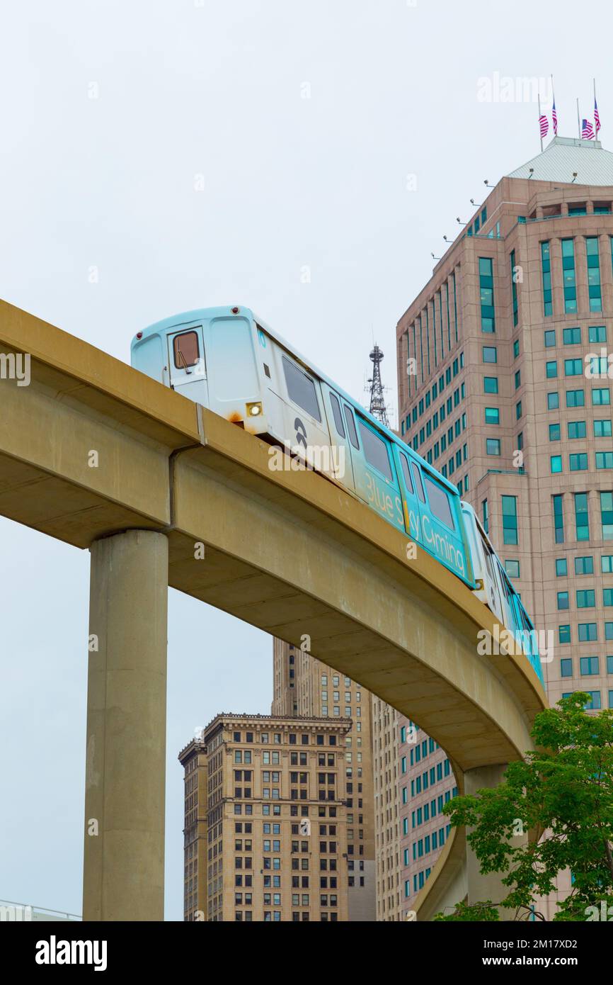 The Detroit People Mover is an elevated and automated rail system in 