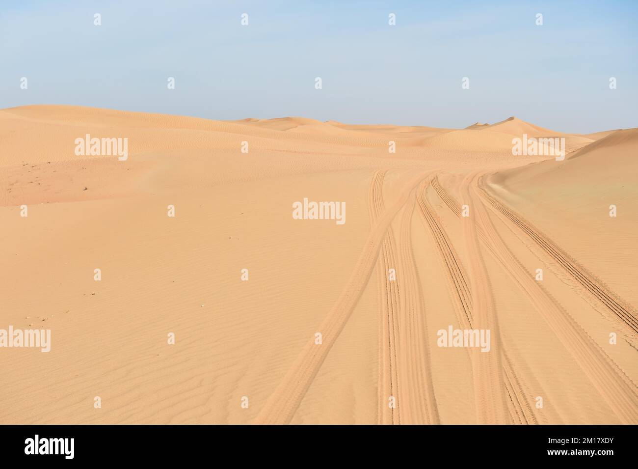 Car tracks in the sandy desert of Dubai, United Arab Emirates, Asia Stock Photo