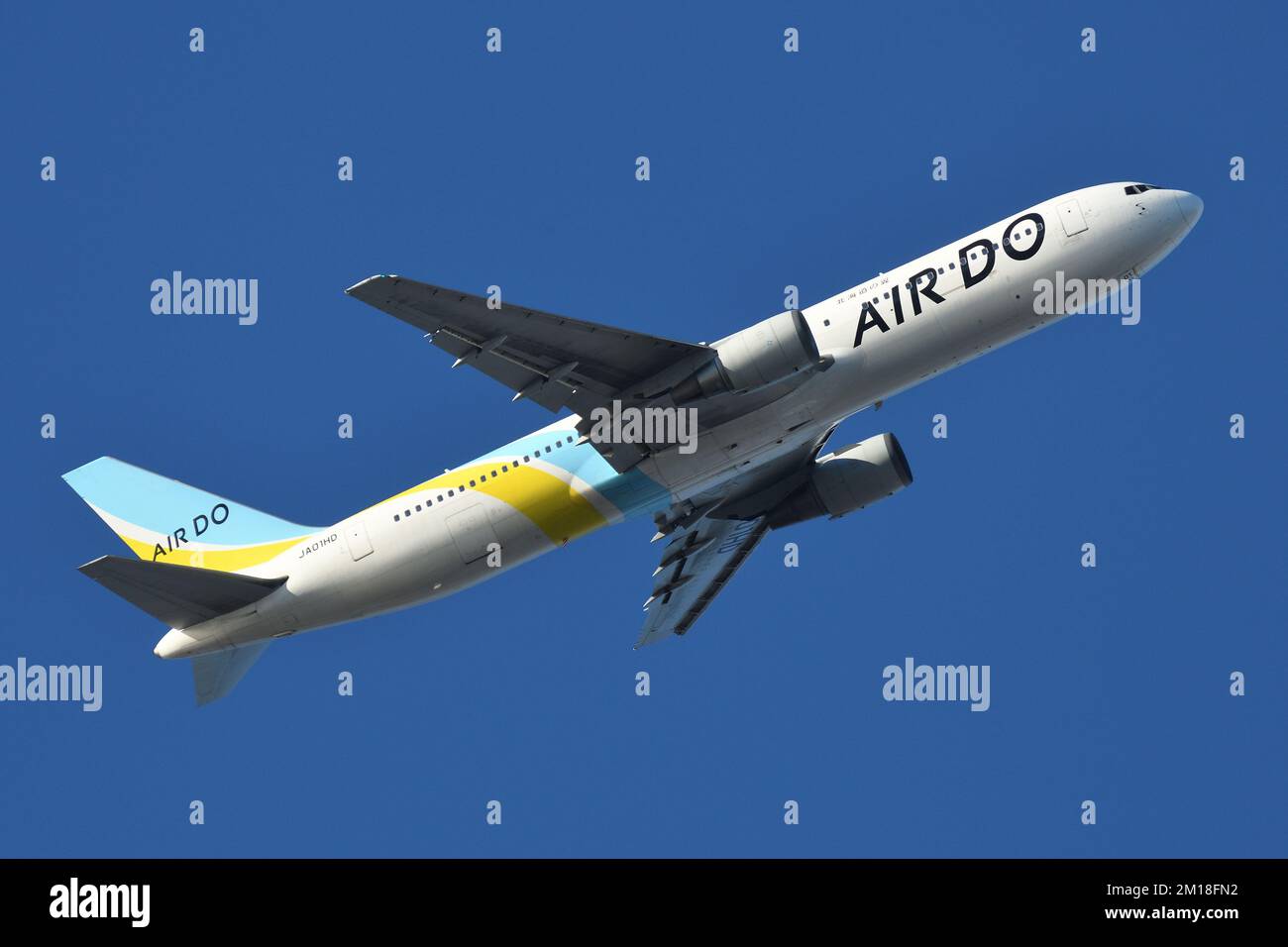 Tokyo, Japan - December 26, 2020: Air Do Boeing B767-300ER (JA01HD) passenger plane. Stock Photo