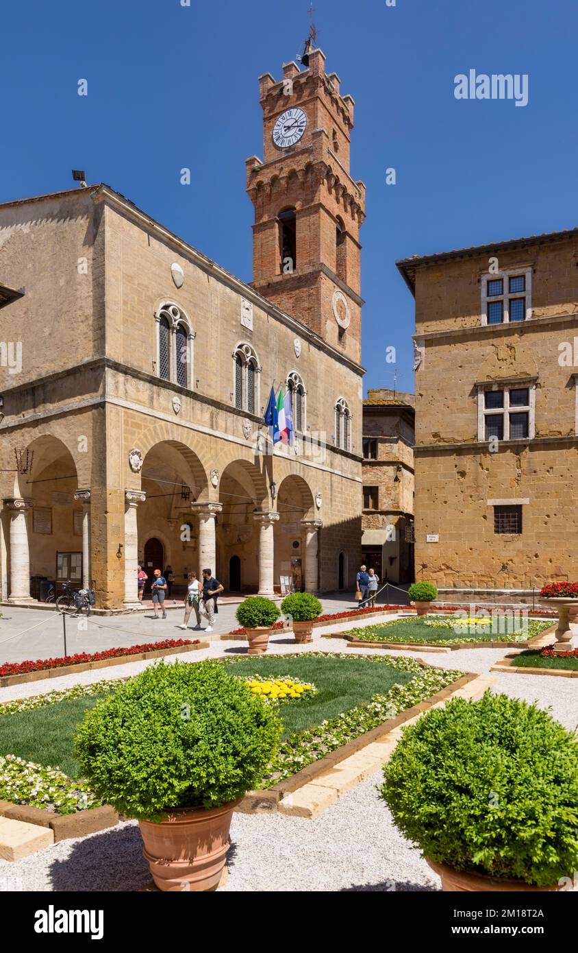 Pienza, Siena Province, Tuscany, Italy. The Palazzo Comunale in Piazza