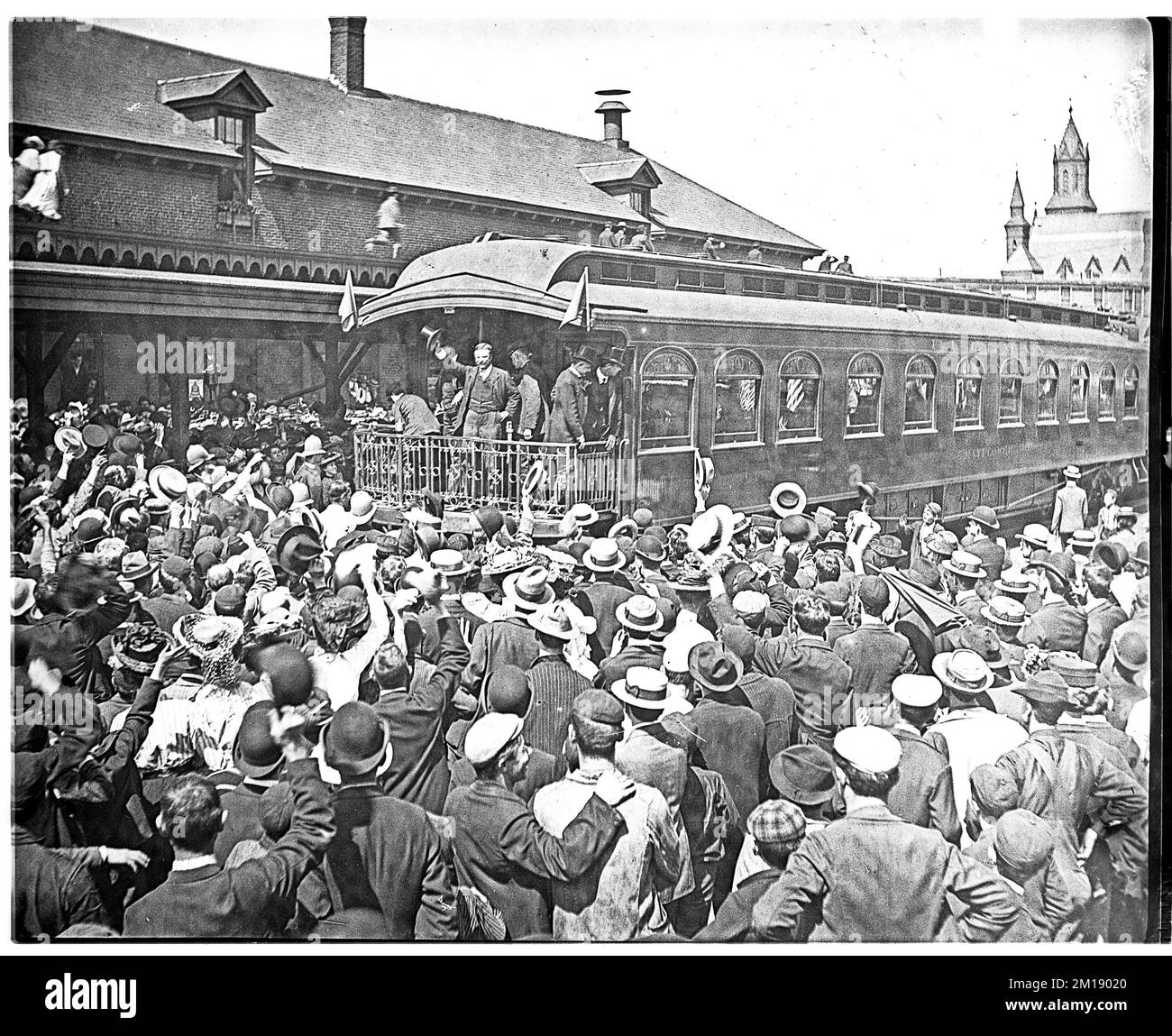 Whistle stop campaigning hires stock photography and images Alamy