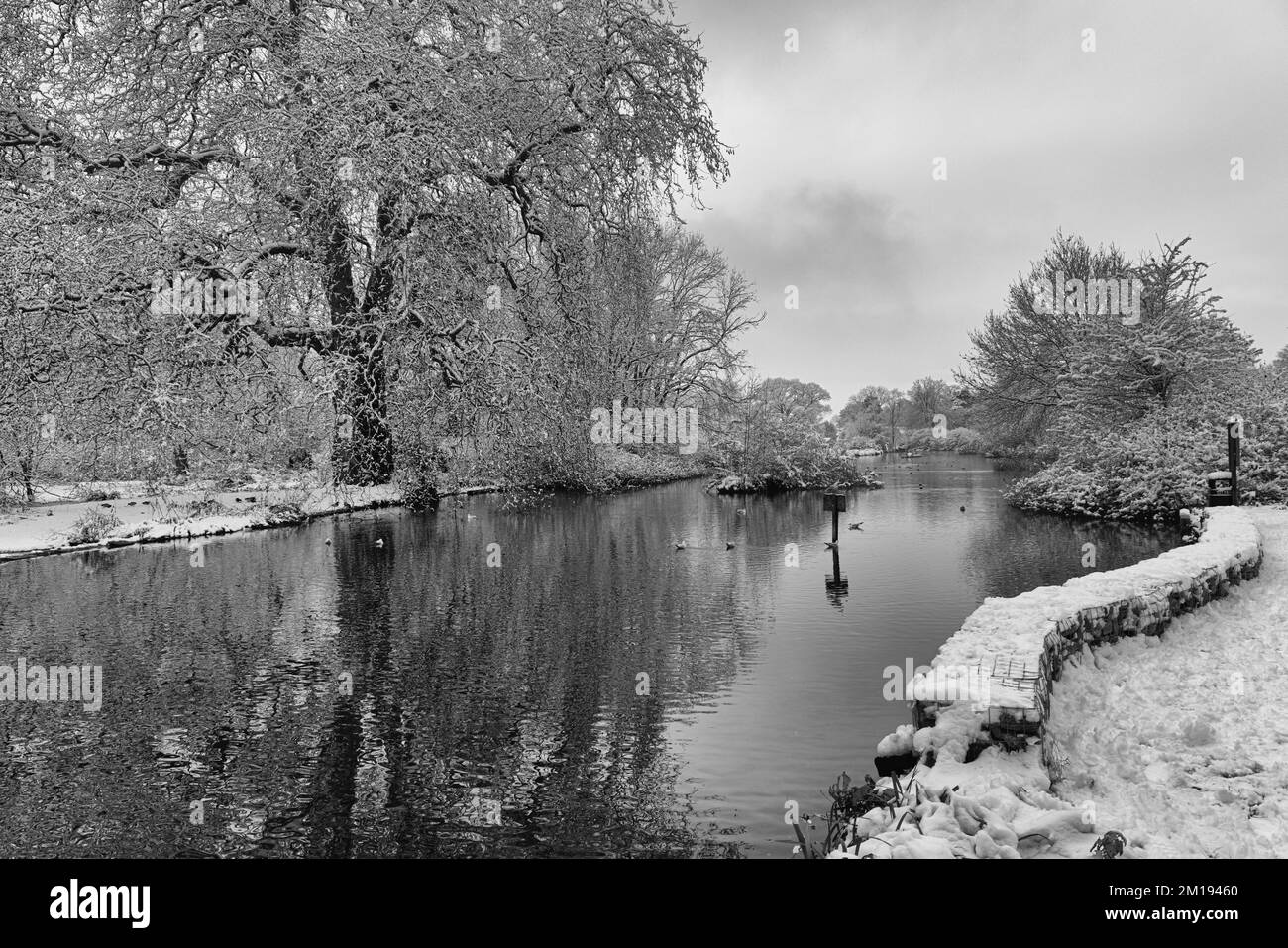 Scenes In Cirencester During Recent Snowfall.A Former Roman Town And Historic Wool Trade Town Stock Photo