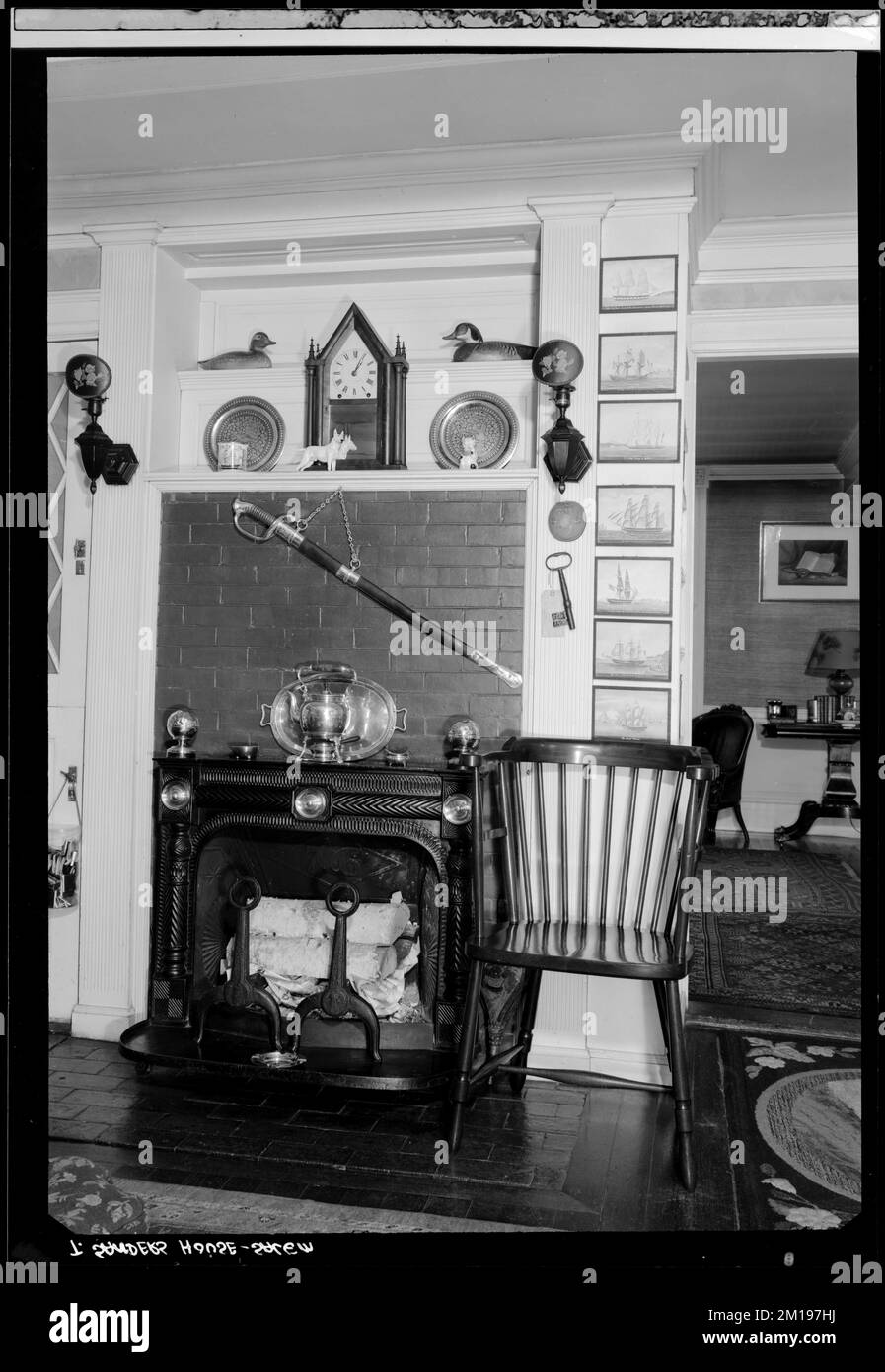 Thomas Sanders House, fireplace Salem, MA, interior , Interiors, Fireplaces. Samuel Chamberlain Photograph Negatives Collection Stock Photo