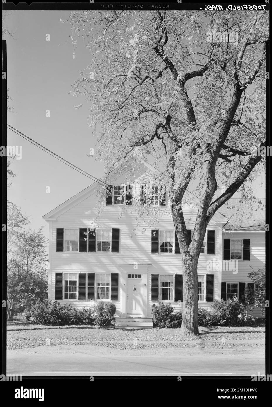 Topsfield, Massachusetts , Architecture, Dwellings. Samuel Chamberlain