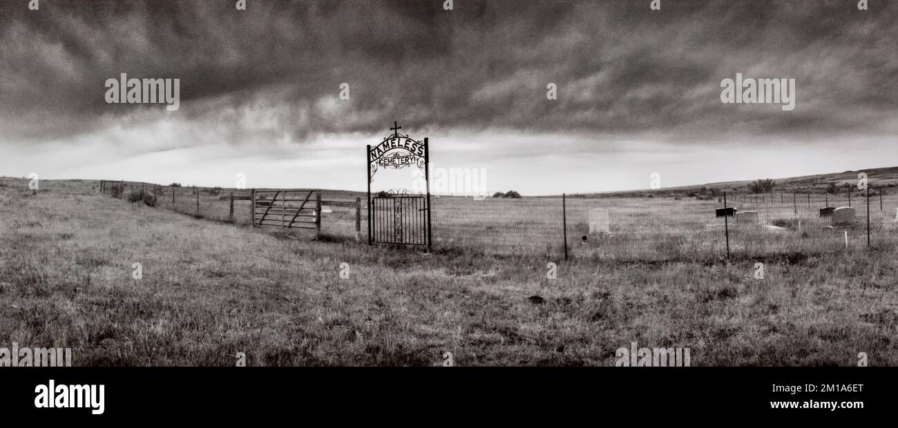 Cemetery with metal sign and gate at Nameless, North Dakota in McKenzie County - The town Nameless, ND was named after its namesake Nameless, Texas Stock Photo