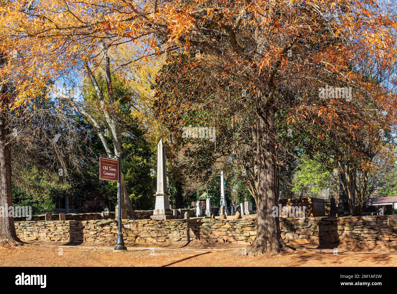 HILLSBOROUGH, NC, USA-29 NOV 2022: Old Town Cemetery. Stock Photo
