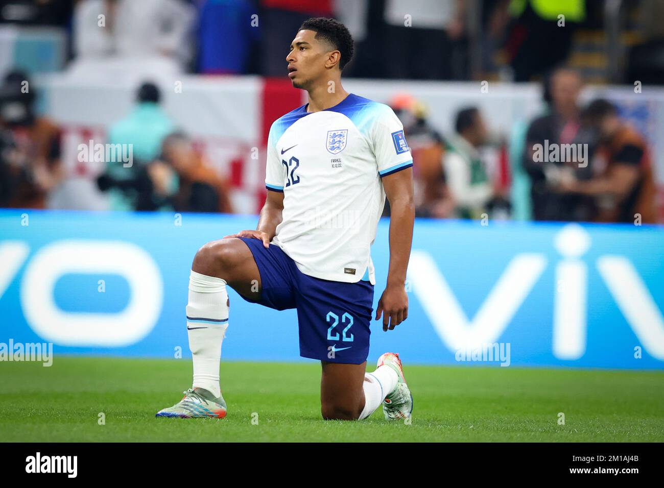 AL KHOR, QATAR - DECEMBER 10:  FIFA World Cup Qatar 2022 quarter final match between England and France at Al Bayt Stadium on December 10, 2022 in Al Khor, Qatar.  England - Frankreich 1:2  Jude Bellingham of England  Fussball WM  2022 in Qatar  FIFA Football World Cup 2022 © diebilderwelt / Alamy Stock Stock Photo