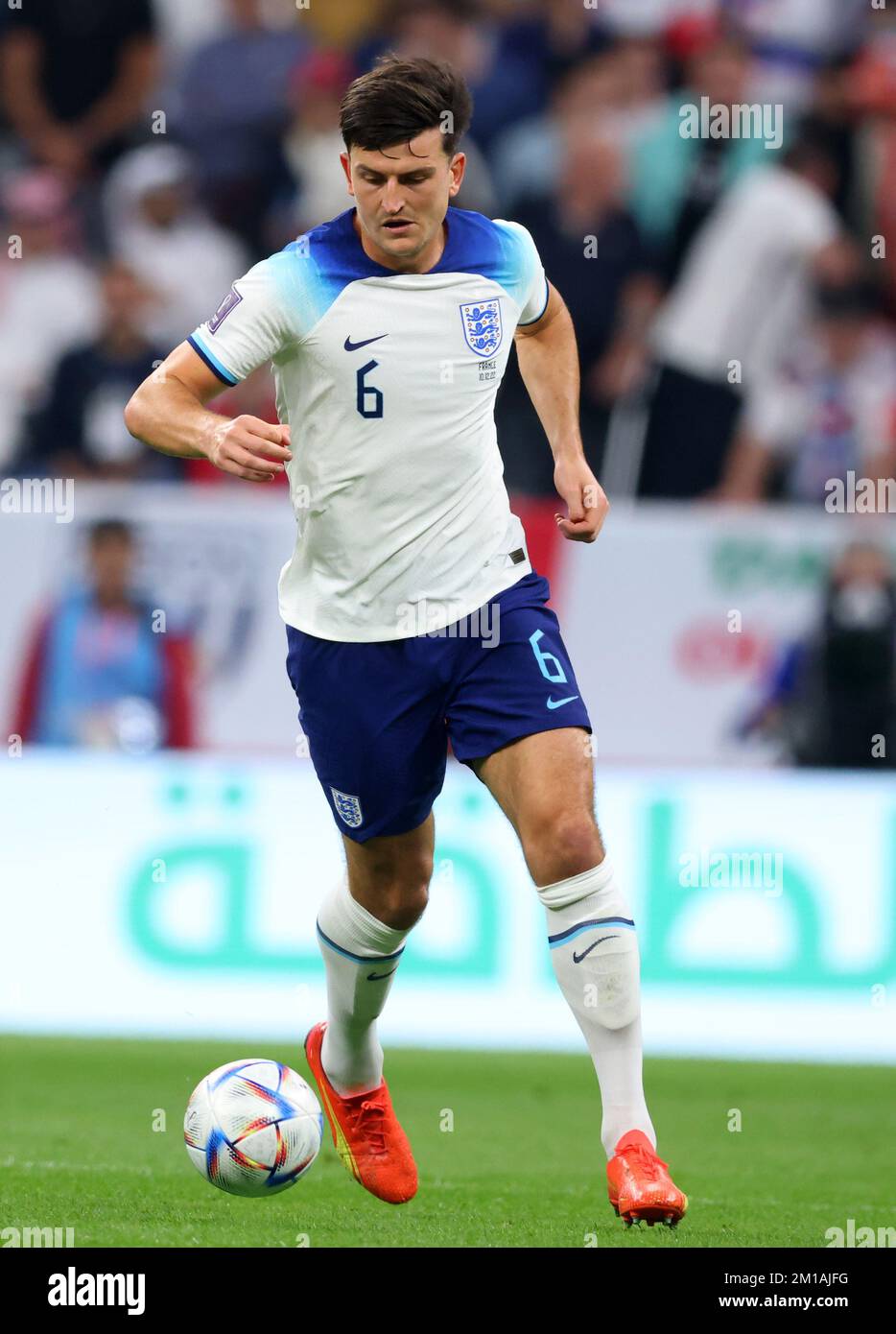 AL KHOR, QATAR - DECEMBER 10:  FIFA World Cup Qatar 2022 quarter final match between England and France at Al Bayt Stadium on December 10, 2022 in Al Khor, Qatar.  England - Frankreich 1:2  Harry Maguire of England   Fussball WM  2022 in Qatar  FIFA Football World Cup 2022 © diebilderwelt / Alamy Stock Stock Photo