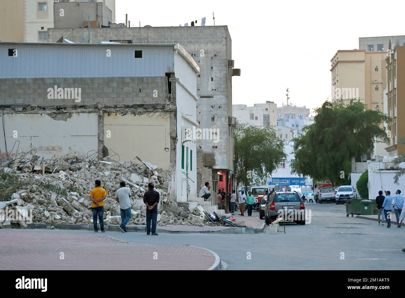 Doha, Katar. 11th Dec, 2022. Impressions from Doha/Qatar. Street Scene: Away from the glitzy world of Doha: Street in a neighborhood where migrant workers live. Soccer World Cup 2022 in Qatar from 20.11. - 18.12.2022 ? Credit: dpa/Alamy Live News Stock Photo