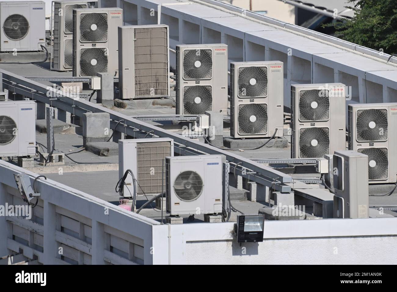 Doha, Katar. 05th Dec, 2022. Air conditioners are tightly packed on a